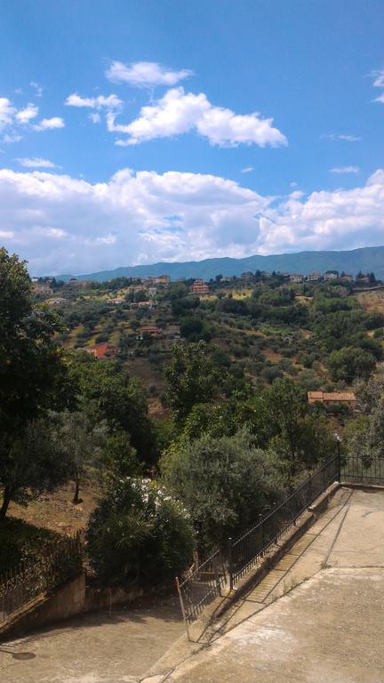 Raggio Di Sole Bed & Breakfast Rende Bagian luar foto