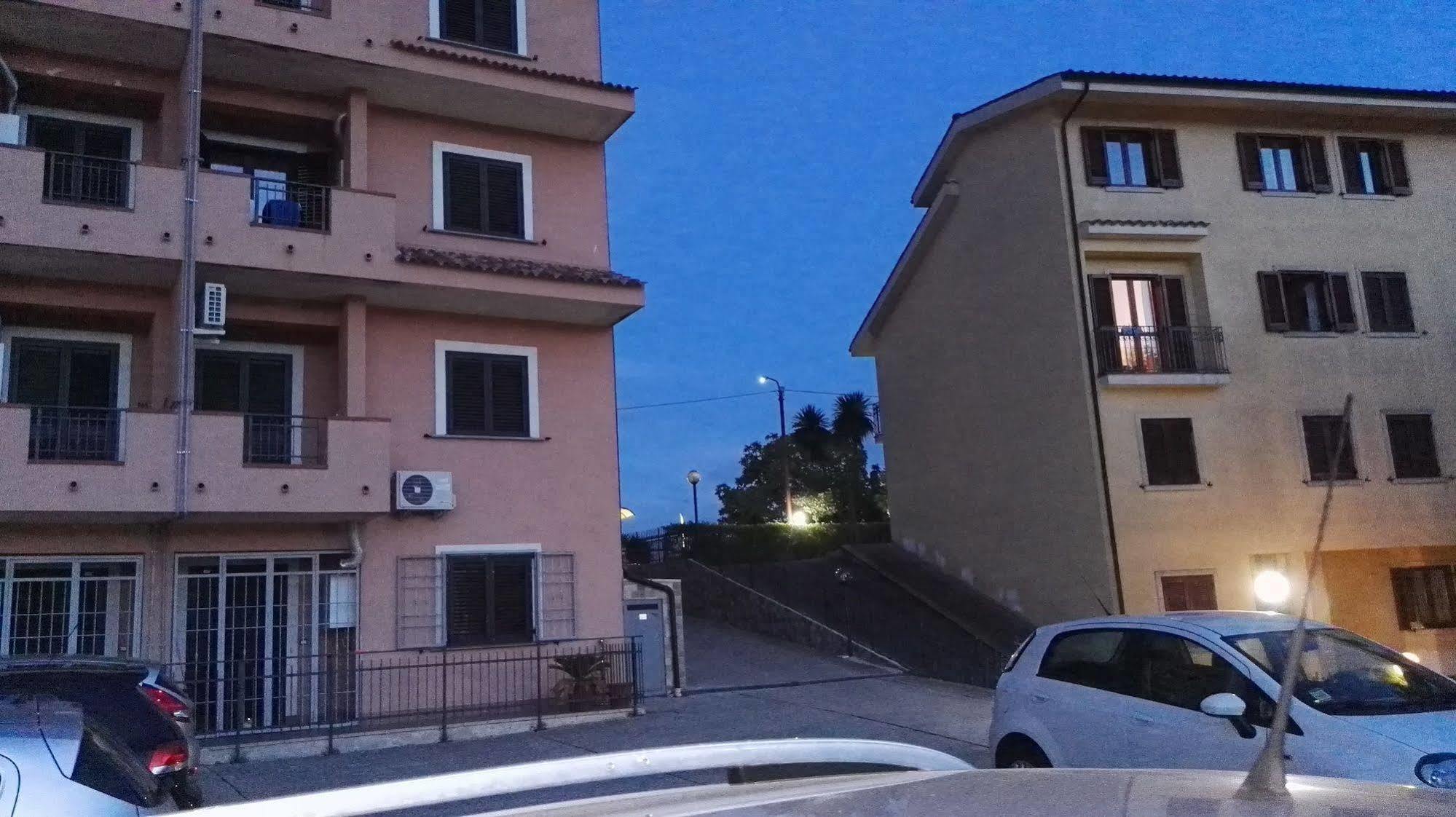 Raggio Di Sole Bed & Breakfast Rende Bagian luar foto