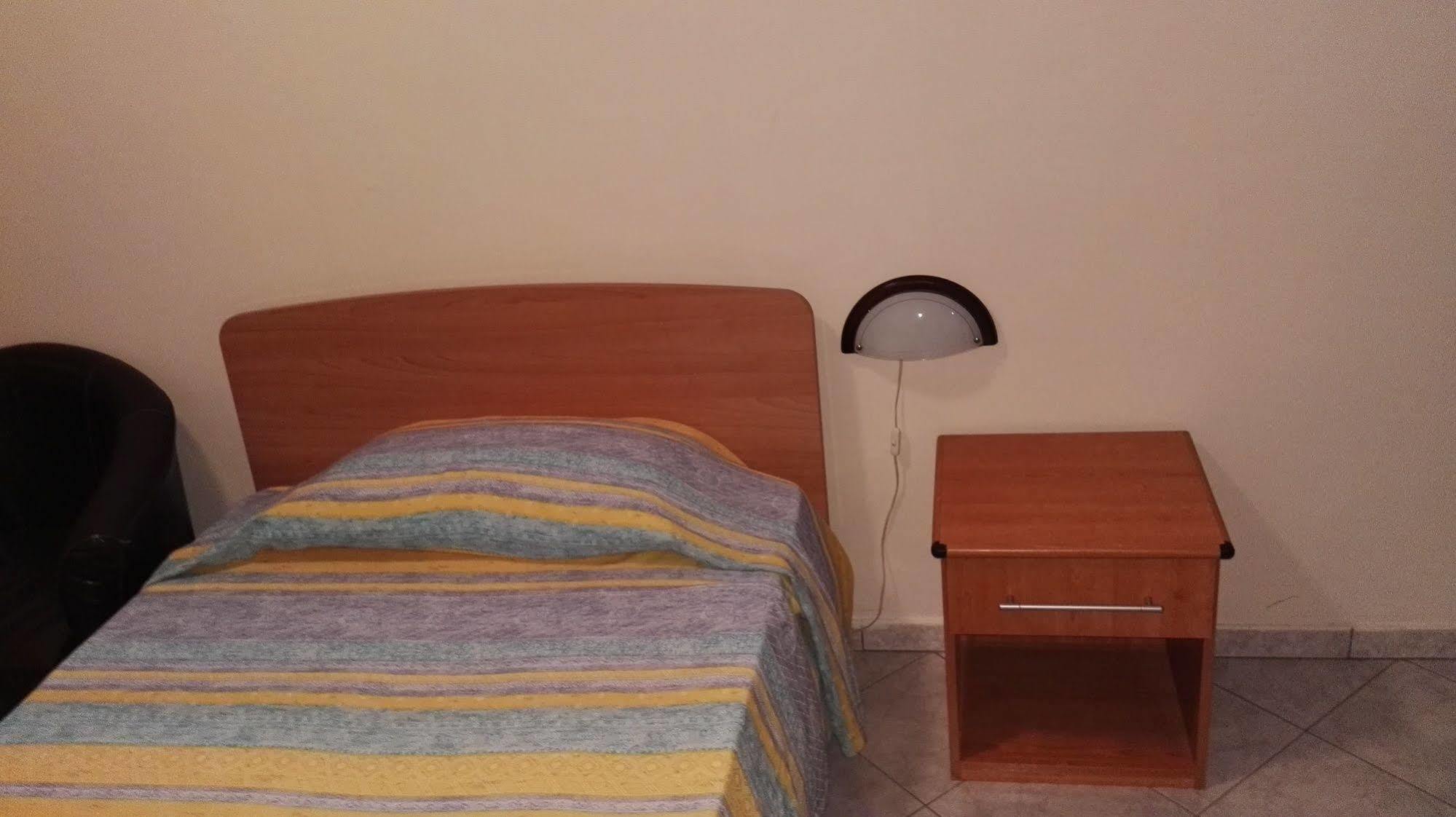 Raggio Di Sole Bed & Breakfast Rende Bagian luar foto